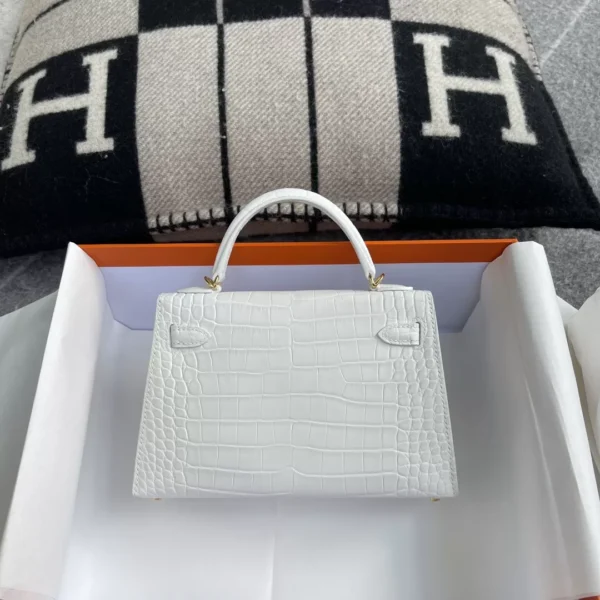 21446feb351643d-jpg Singapore Kuala Lumpur Hermes Matte Alligator Mini Kelly 19CM 01 Blanc Gold Hardware