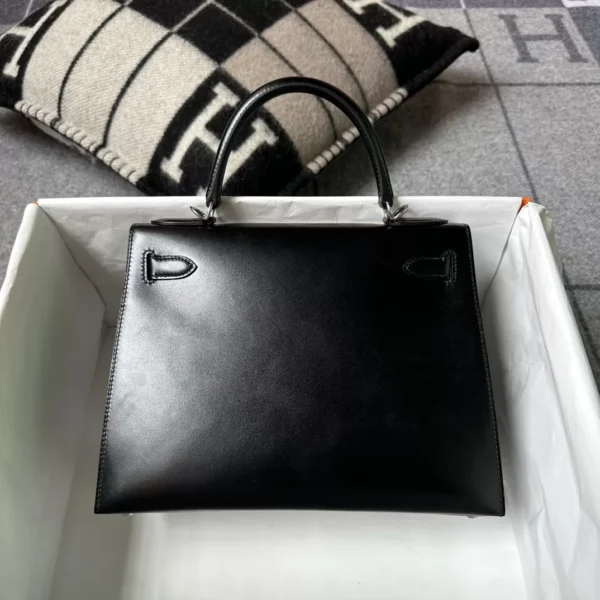 Hermes Box Leather Kelly 28CM Sellier 89 Noir Silver Hardware