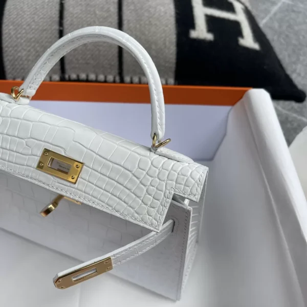 701236c955f21f8-jpg Singapore Kuala Lumpur Hermes Matte Alligator Mini Kelly 19CM 01 Blanc Gold Hardware