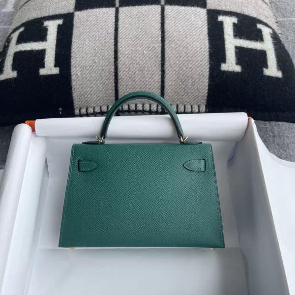 Hermes Epsom Leather Z6 Malachite Mini Kelly 19CM Gold Hardware