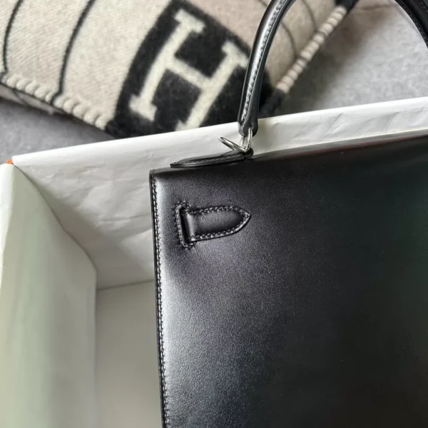 Hermes Box Leather Kelly 28CM Sellier 89 Noir Silver Hardware