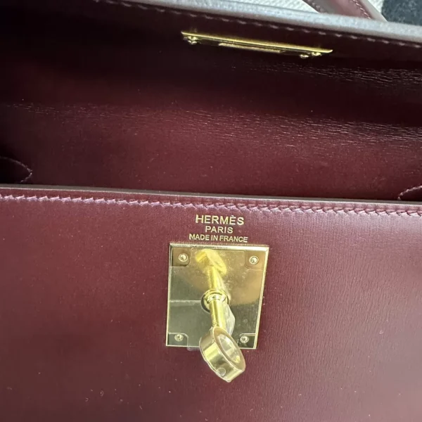Hong Kong Hermes CK55 Rouge H Box Leather Kelly Sellier 28CM Gold Hardware
