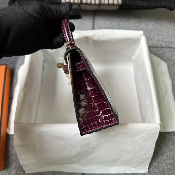 Canada Ottawa Hermes Shiny Alligator N5 Cassis Mini Kelly19CM Gold Hardware
