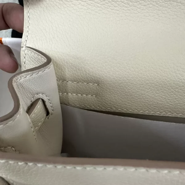 Hermes Boutique 10 Craie Kelly Danse 22CM Swift Leather Silver Hardware