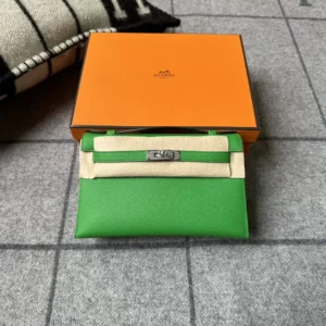 Hermes 1K Bambou Epsom Leather Kelly Pochette 22CM Silver Hardware