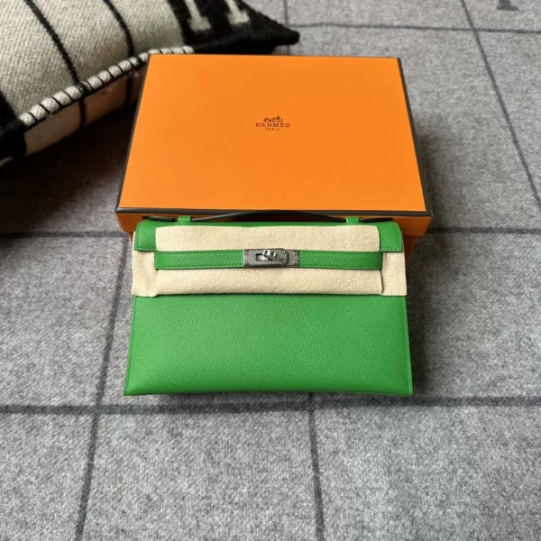 dc7b8f5d0231f58-jpg Hermes 1K Bambou Epsom Leather Kelly Pochette 22CM Silver Hardware