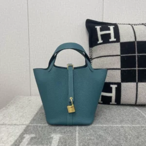dffb30892453d51-jpg Hong Kong Hermes TC Leather Picotin 18CM W0 Vert Bosphore Gold Hardware