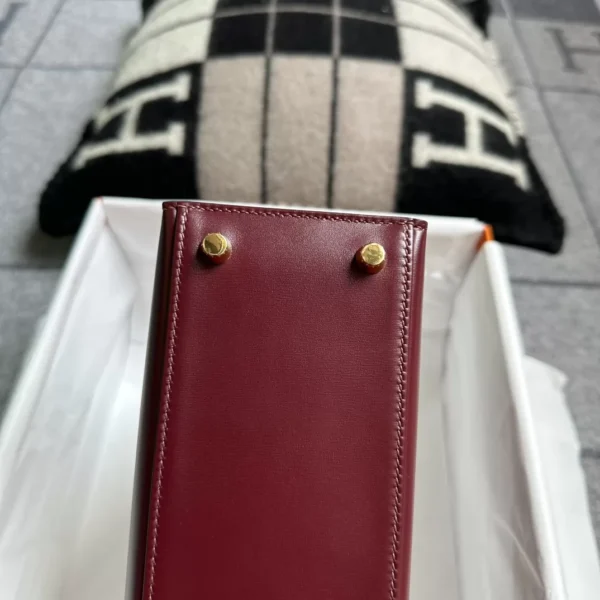 USA New York Hermes Box Leather Kelly Sellier 25CM 57 Bordeaux Gold Hardware