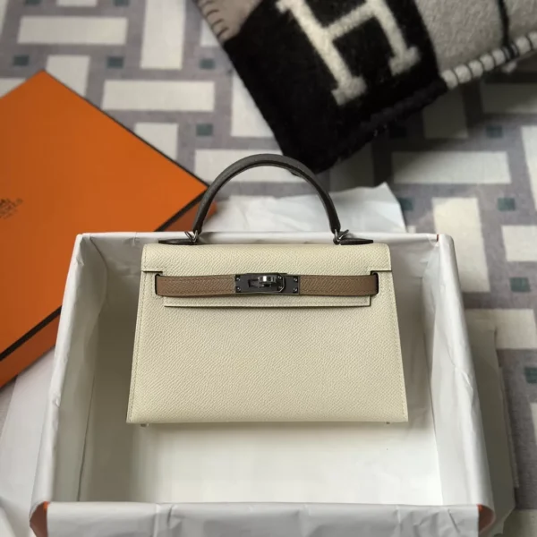 Special Order Hermes Epsom Mini Kelly 19CM Craie/ Gris Meyer/ Biscuit Silver Hardware