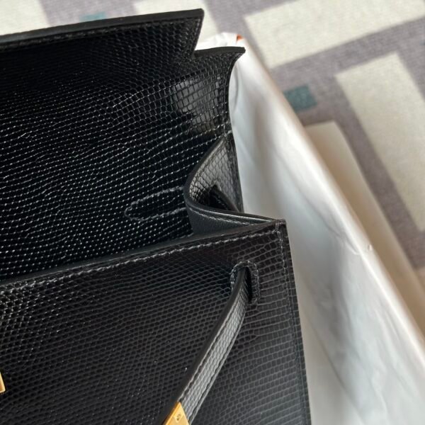 UAE Dubai Hermes Lizard Leather Kelly Pochette 22CM 89 Noir Gold Hardware