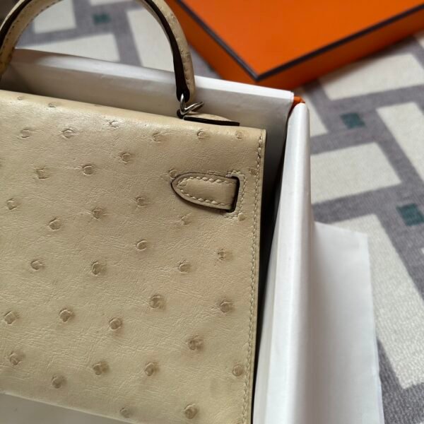 UAE Dubai Hermes Ostrich Leather Mini Kelly 19CM 3C Parchemin Silver Hardware
