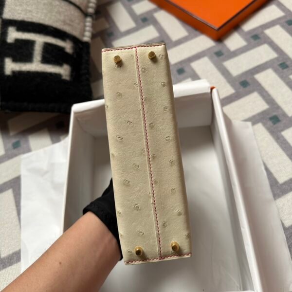 wsxc1715092400218_3 Special Order Hermes Parchemin / Rose Tyrien Ostrich Mini Kelly 19CM Gold Hardware