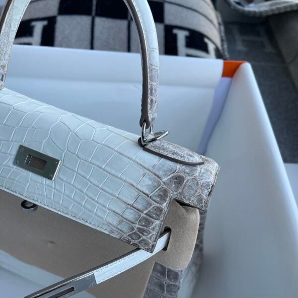 Russia Moscow Hermes Himalaya Crocodile Leather Kelly 28CM Silver Hardware