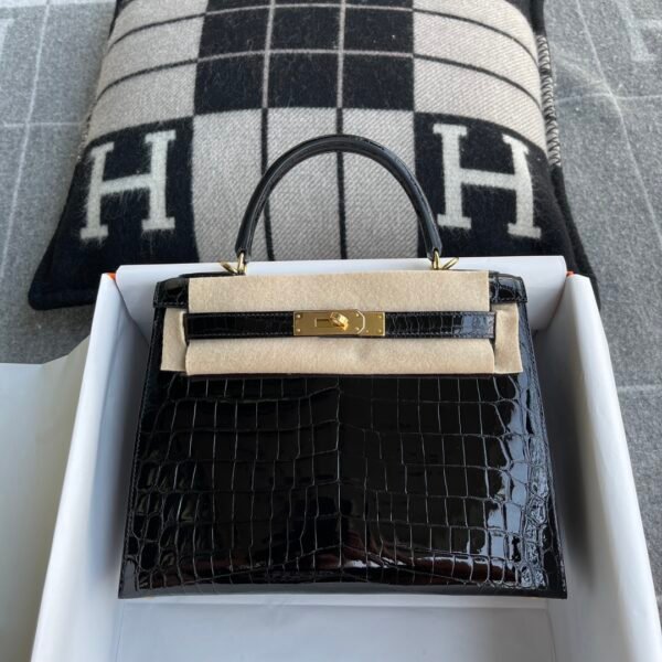 Hermes Bag Price Shiny Niloticus Crocodile Kelly Sellier 28CM 89 Noir Gold Hardware