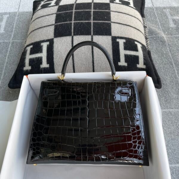 Hermes Bag Price Shiny Niloticus Crocodile Kelly Sellier 28CM 89 Noir Gold Hardware