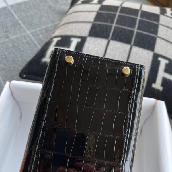 Hermes Bag Price Shiny Niloticus Crocodile Kelly Sellier 28CM 89 Noir Gold Hardware