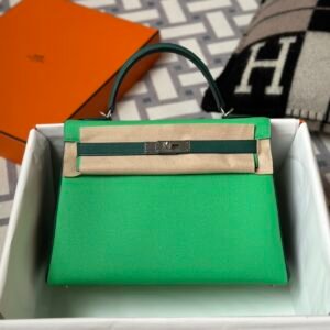 Special Order Hermes Togo Kelly 32CM Retourne Vert Comics / Malachite Silver Hardware