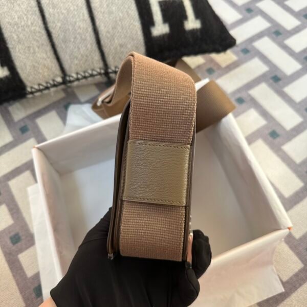 Canada Toronto Hermes 18 Etoupe Chevre Leather Geta 20CM Silver Hardware