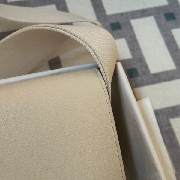 UAE Dubai Hermes Bag Geta 20CM Chevre Leather I2 Nata Silver Hardware