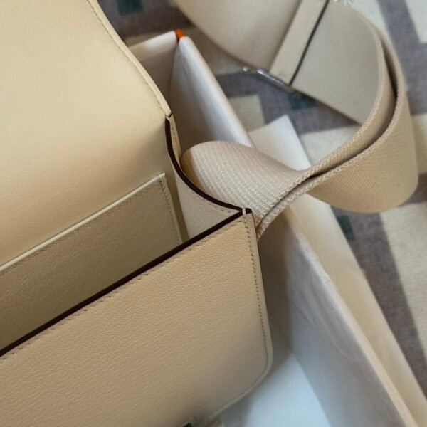 UAE Dubai Hermes Bag Geta 20CM Chevre Leather I2 Nata Silver Hardware