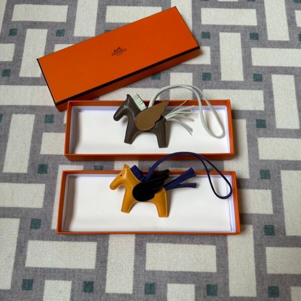 wsxc1715792384998_9-1-1 Hermes Bag Charms Rodeo Pegase PM Dark Coffee & Amber Agneau Leather