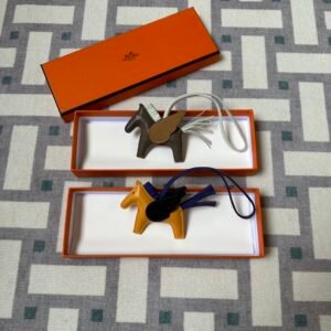 Hermes Bag Charms Rodeo Pegase PM Dark Coffee & Amber Agneau Leather