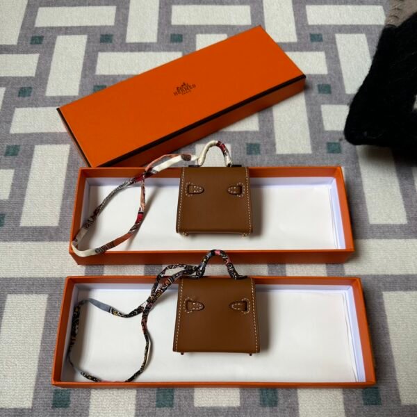 Hermes Kelly Twilly Bag Charms 3G Alezan Tadelakt Leather Silver/Gold Hardware