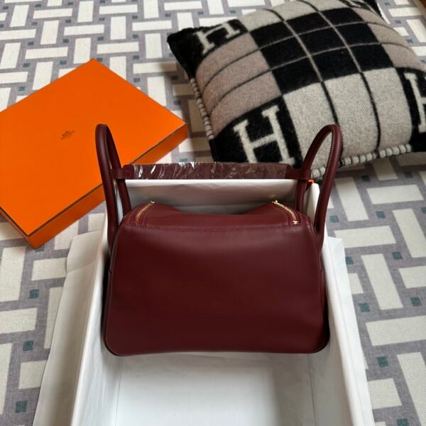 UAE Dubai Hermes Lindy 26CM CK55 Rouge H Swift Leather Gold Hardware