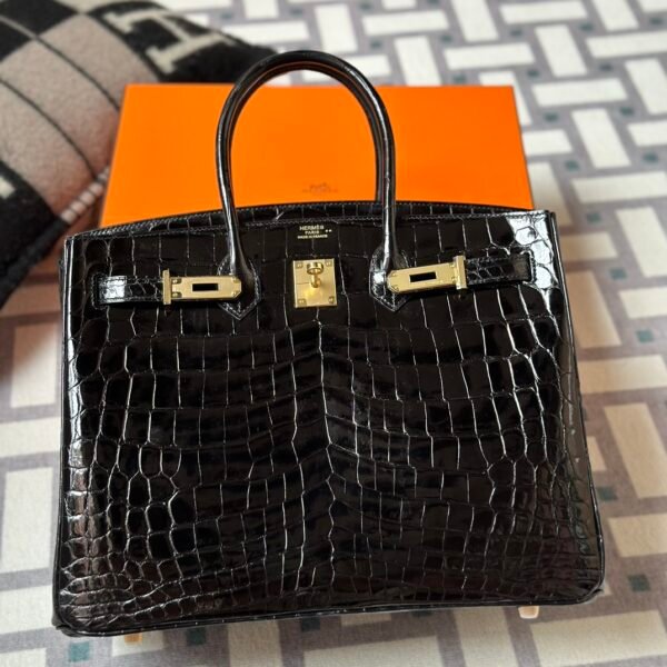 Australia Sydney Hermes Birkin 35CM 89 Noir Shiny Niloticus Crocodile Gold Hardware