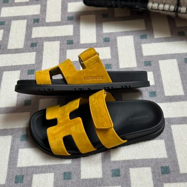 wsxc1716311505548_1 Hermes Shoes Images Chypre Sandals Sippers Jaune Amber & Noir