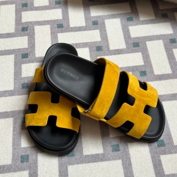 wsxc1716311505548_3 Hermes Shoes Images Chypre Sandals Sippers Jaune Amber & Noir