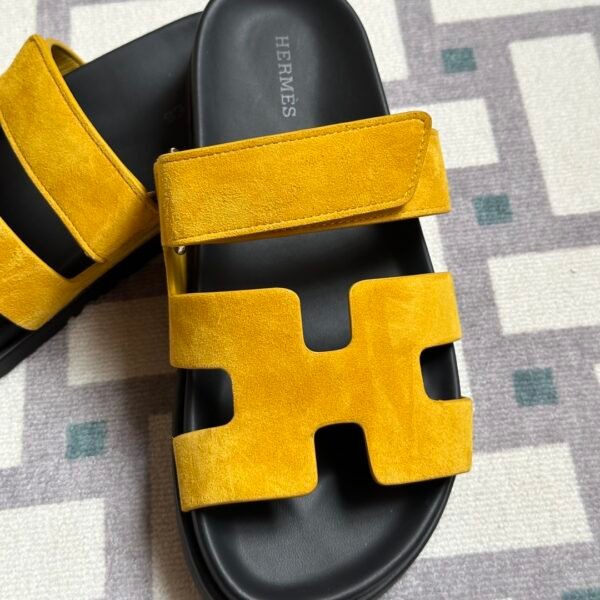 wsxc1716311505548_4 Hermes Shoes Images Chypre Sandals Sippers Jaune Amber & Noir