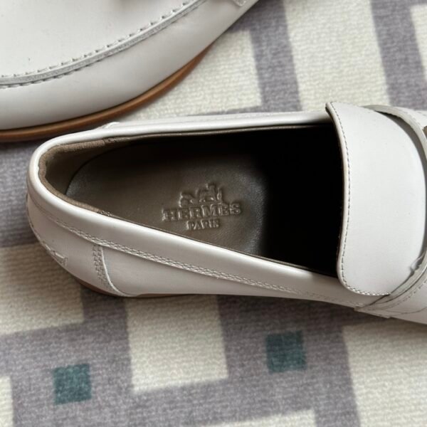 wsxc1716314861166_1 Hermes Destin Moccasins Calf Leather Loafer Shoes in White Silver Hardware