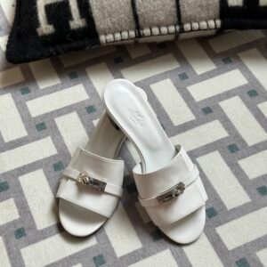 Hermes Shoes Price GiGi Sandals Slippers in White Size34-41 Middle-Heel