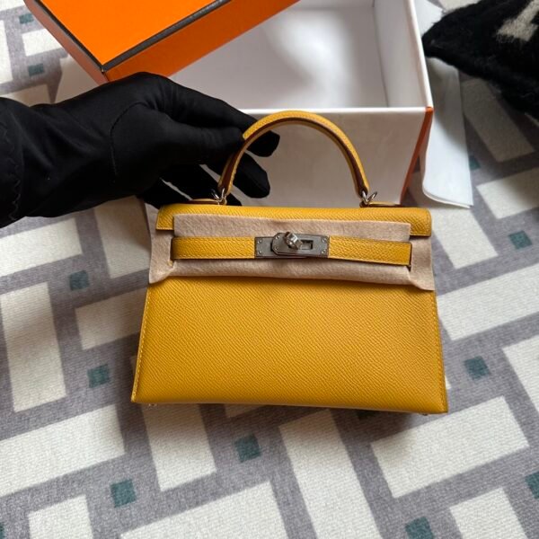 Hermes 9D Jaune Amber Epsom Leather Mini Kelly 19CM Gold Hardware