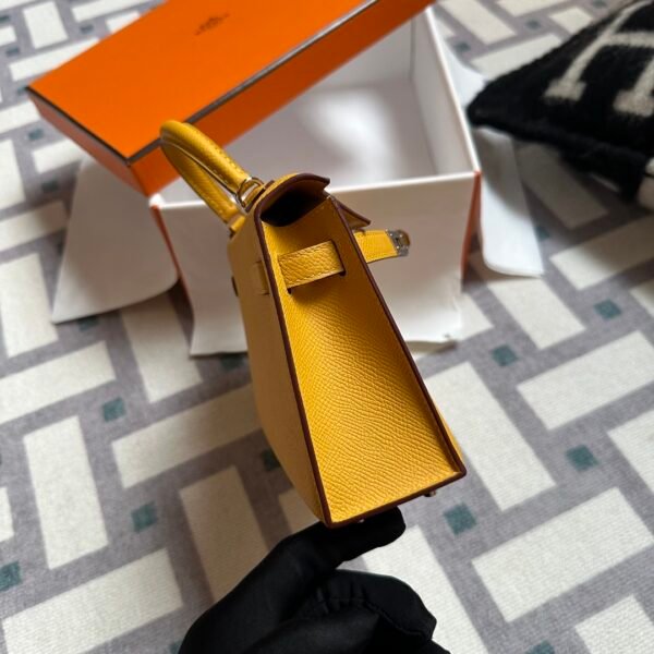 Hermes 9D Jaune Amber Epsom Leather Mini Kelly 19CM Gold Hardware