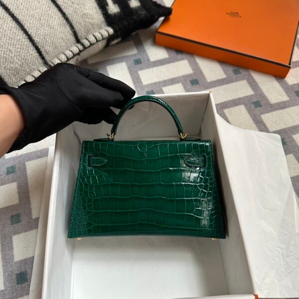 Vietnam Hermes Shiny Alligator Crocodile Mini Kelly 19CM 6Q Vert Emeraude Gold Hardware