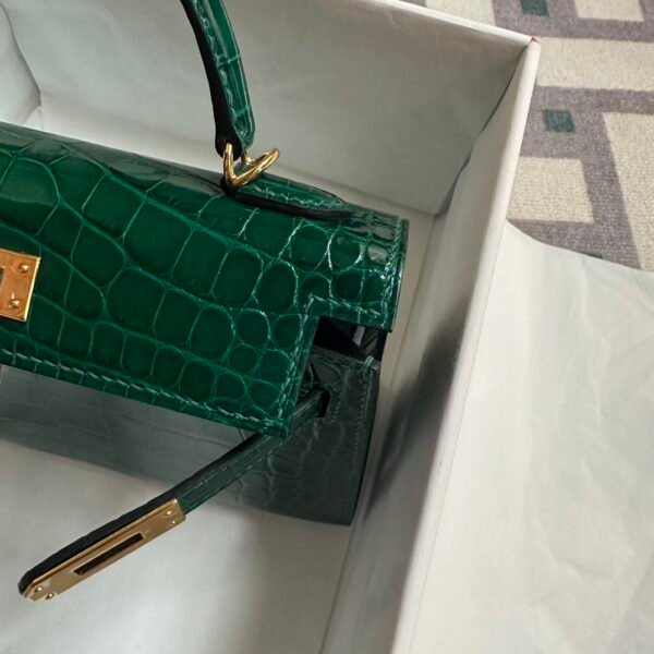 Vietnam Hermes Shiny Alligator Crocodile Mini Kelly 19CM 6Q Vert Emeraude Gold Hardware