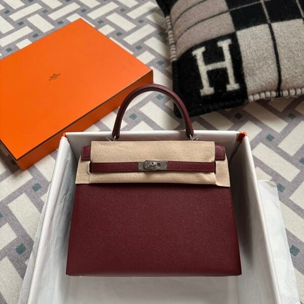 Saudi Arabia Riyadh Hermes Kelly Sellier 25CM Epsom 55 Rouge H Silver Hardware