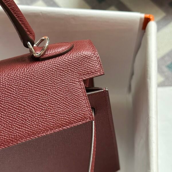 Saudi Arabia Riyadh Hermes Kelly Sellier 25CM Epsom 55 Rouge H Silver Hardware