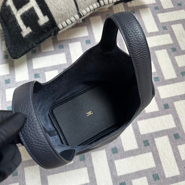 Singapore Kuala Lumpur Hermes 2Z Blue Nuit Clemence Leather Picotin 18CM Gold Hardware