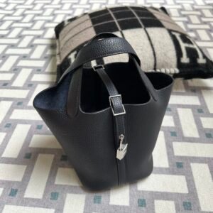 Hermes Bag Price Clemence Leather Picotin 18CM 2Z Blue Nuit Silver Hardware