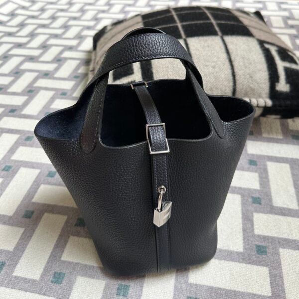 Hermes Bag Price Clemence Leather Picotin 18CM 2Z Blue Nuit Silver Hardware