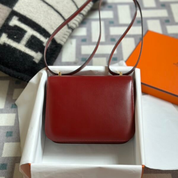 Russia Moscow Hermes Box Leather Constance 18CM 55 Rouge H Gold Hardware