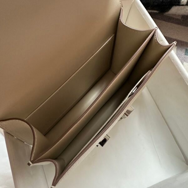 USA New York Hermes Constance 18CM Chevre Leather 10 Craie Silver Hardware