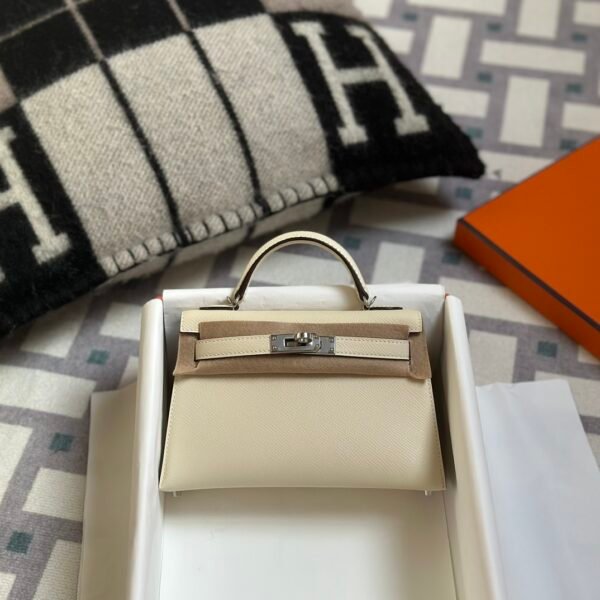 Kuwait Hermes Mini Kelly 19CM Epsom Leather I2 Nata Silver Hardware