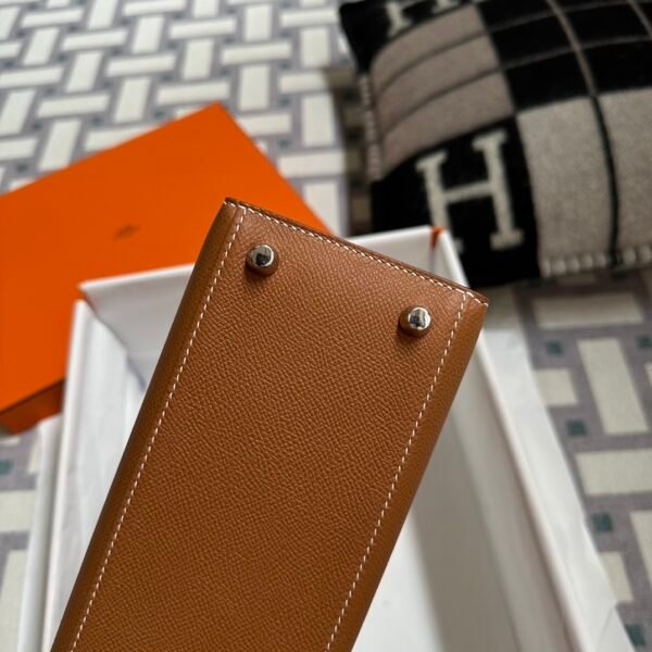 wsxc1721226513376_2 Russia Moscow Hermes CK37 Gold Epsom Leather Kelly Sellier 25CM Silver Hardware