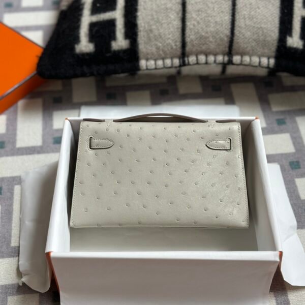 UK London Hermes KK Ostrich 80 Gris Pearl Kelly Pochette 22cm Silver Hardware