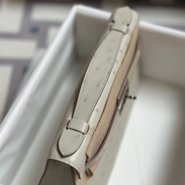 UK London Hermes KK Ostrich 80 Gris Pearl Kelly Pochette 22cm Silver Hardware