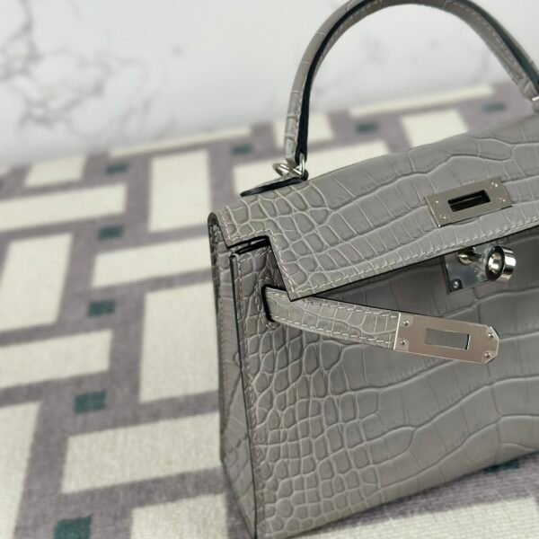 Hermes Bag Price Matte Alligator Crocodile Mini Kelly 19CM 0W Gris Neve Silver Hardware
